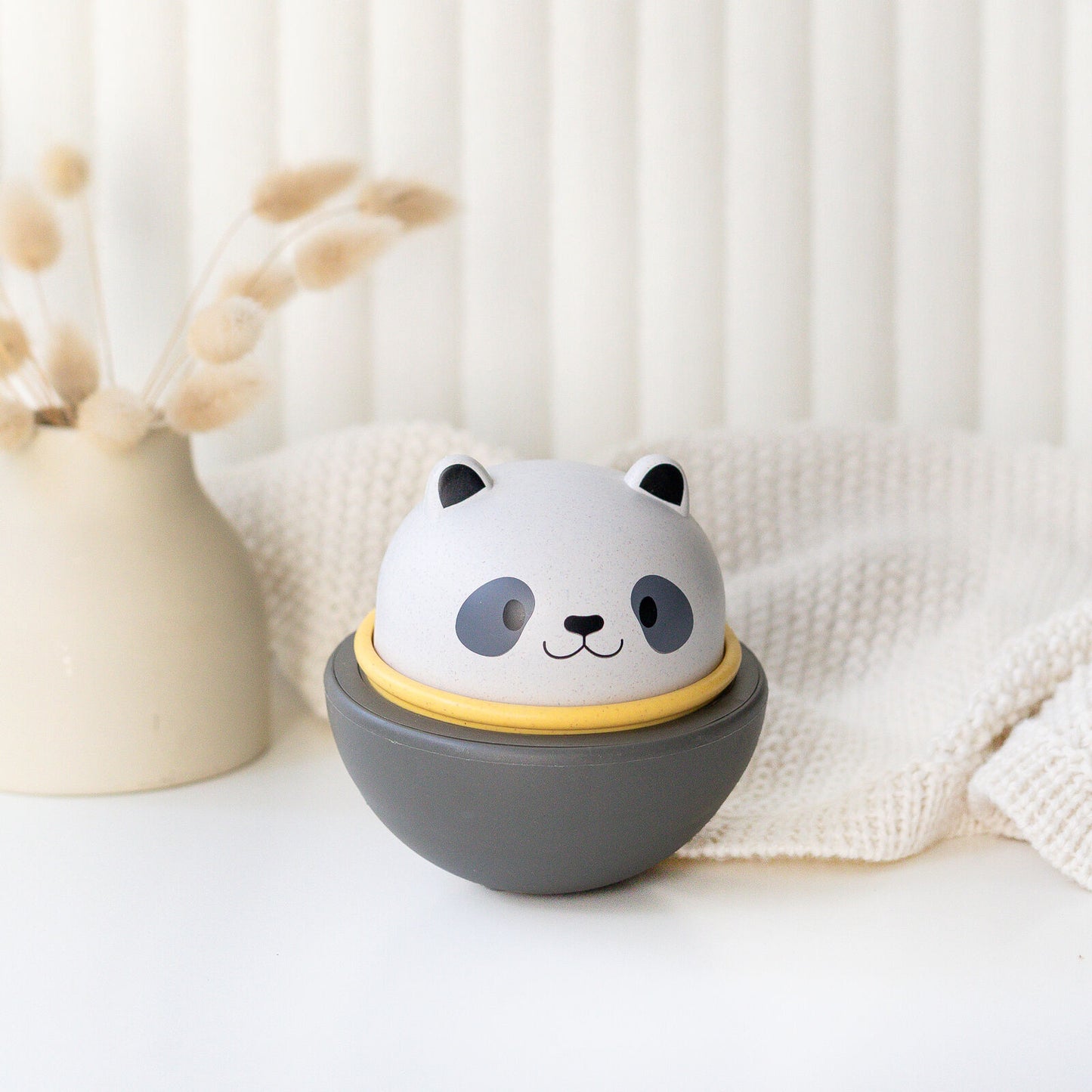 Panda Rocking Roller