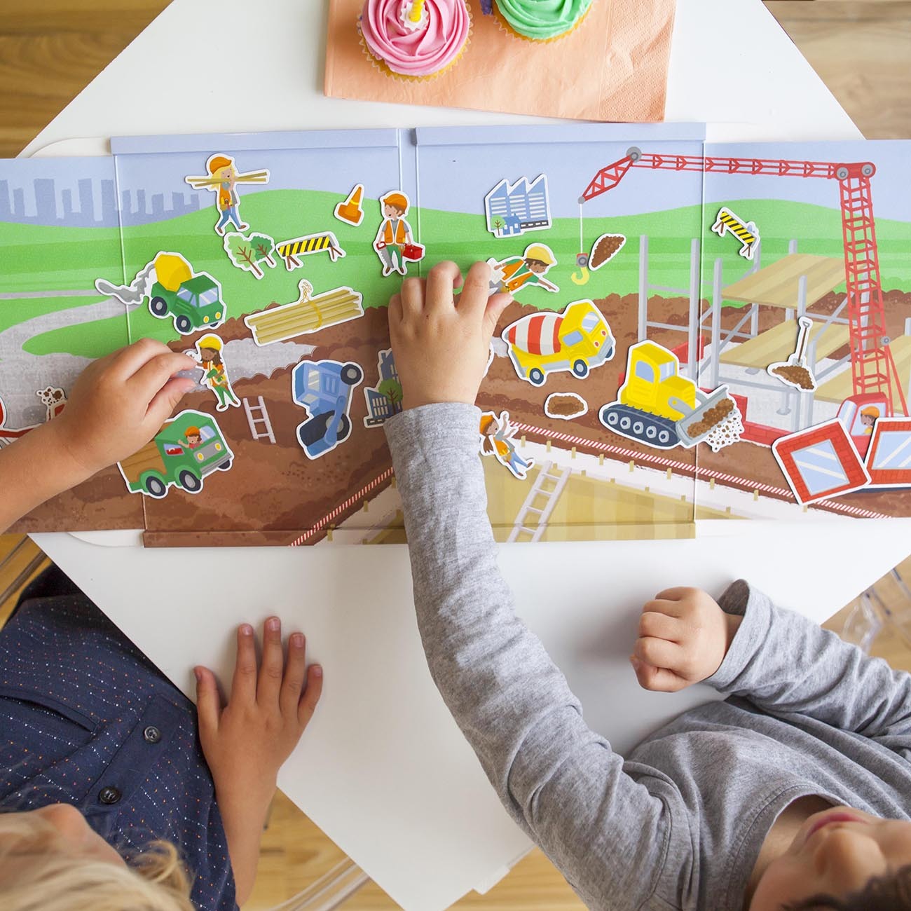 Magnetic Carry Bag BUSY BUILDERS